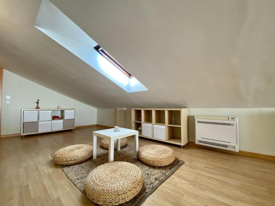 Exclusive Beachfront Penthouse Almayate Alto Exterior photo