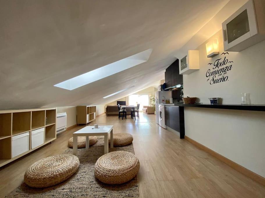 Exclusive Beachfront Penthouse Almayate Alto Exterior photo
